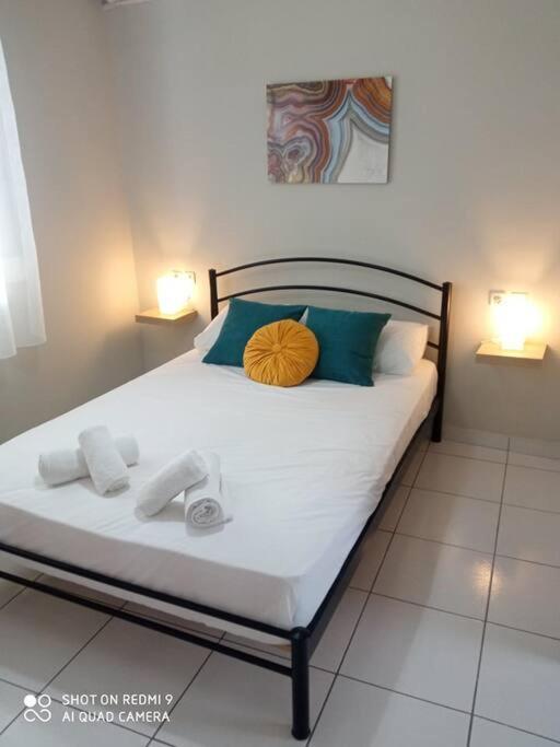Lemon - Happyhostgr - Downtown Apartment Volos Exterior foto